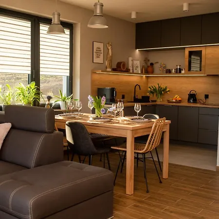 W Sercu Kotliny - Luksusowe 8 Osobowe Z Balia Opalana Drewnem I Widokiem Na Gory *