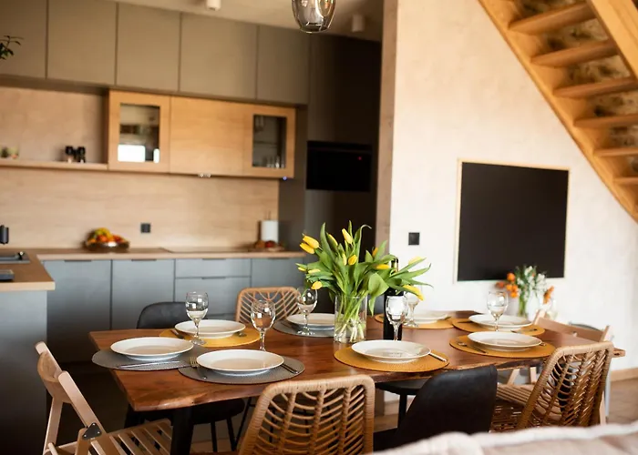 W Sercu Kotliny - Luksusowe 8 Osobowe Z Balia Opalana Drewnem I Widokiem Na Gory Kłodzko