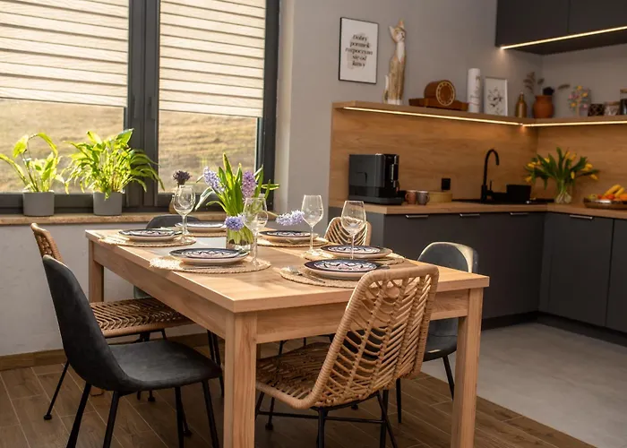 W Sercu Kotliny - Luksusowe 8 Osobowe Z Balia Opalana Drewnem I Widokiem Na Gory Marcinow