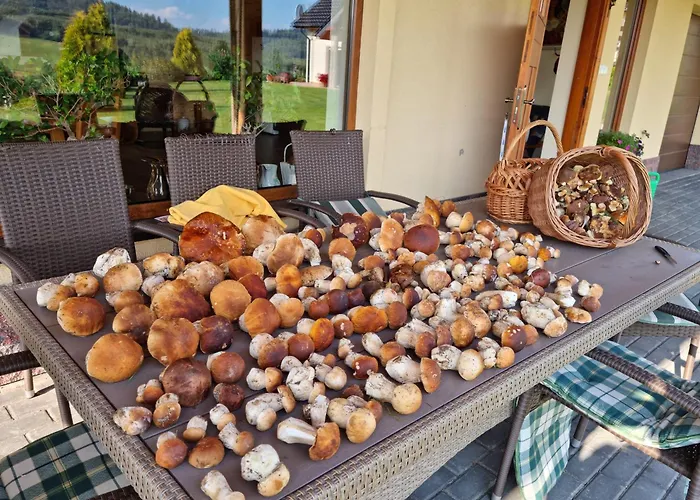 Villa W Sercu Kotliny - Luksusowe 8 Osobowe Z Balia Opalana Drewnem I Widokiem Na Gory Marcinow